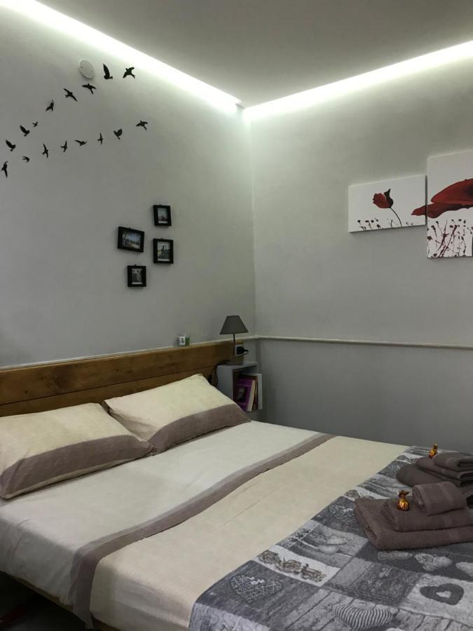 Casa Vacanza Dei Greci Barletta Exterior foto